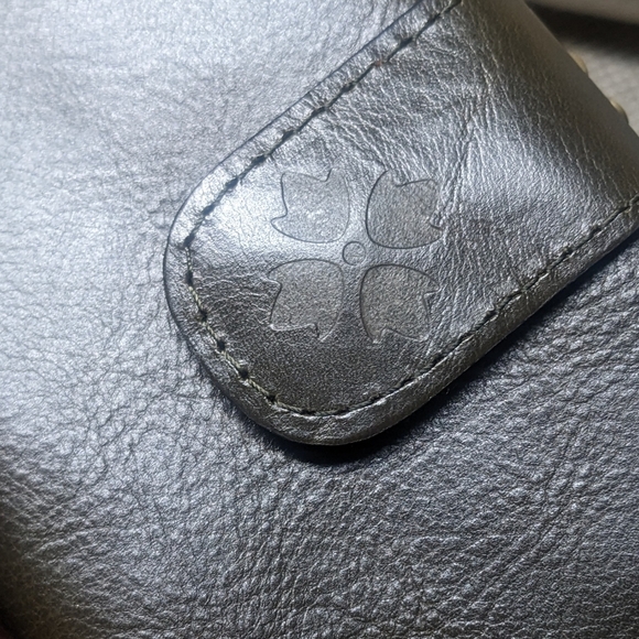 Patricia Nash Iberia Wallet In Vintage Distressed Soft Olive Colored Leather​ - Picture 8 of 12